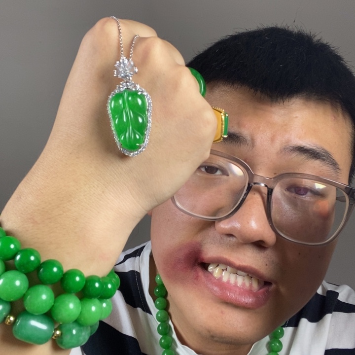 无非金属高端时尚叶子吊坠