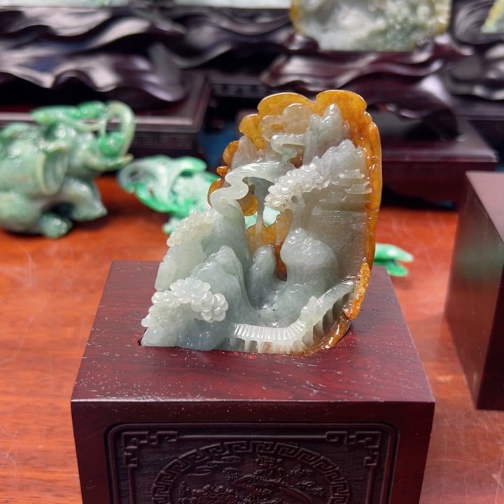 翡翠摆件未镶嵌一***！翡翠