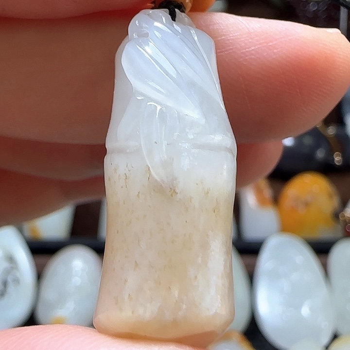 和田玉（子料）未镶嵌颈饰