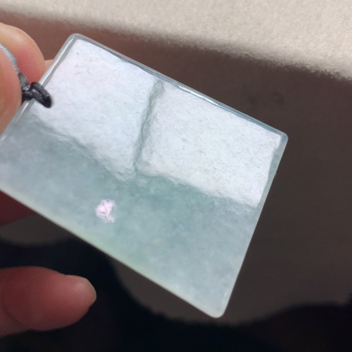 翡翠颈饰未镶嵌吊坠