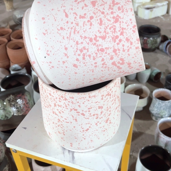 紫砂花盆口径19高度21两只正品