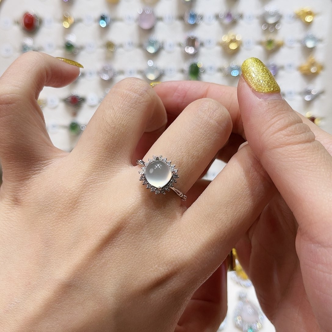 蛇纹石玉颈饰银S925镶嵌