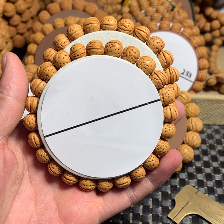 阿***正手串桃核15#野生小金豆