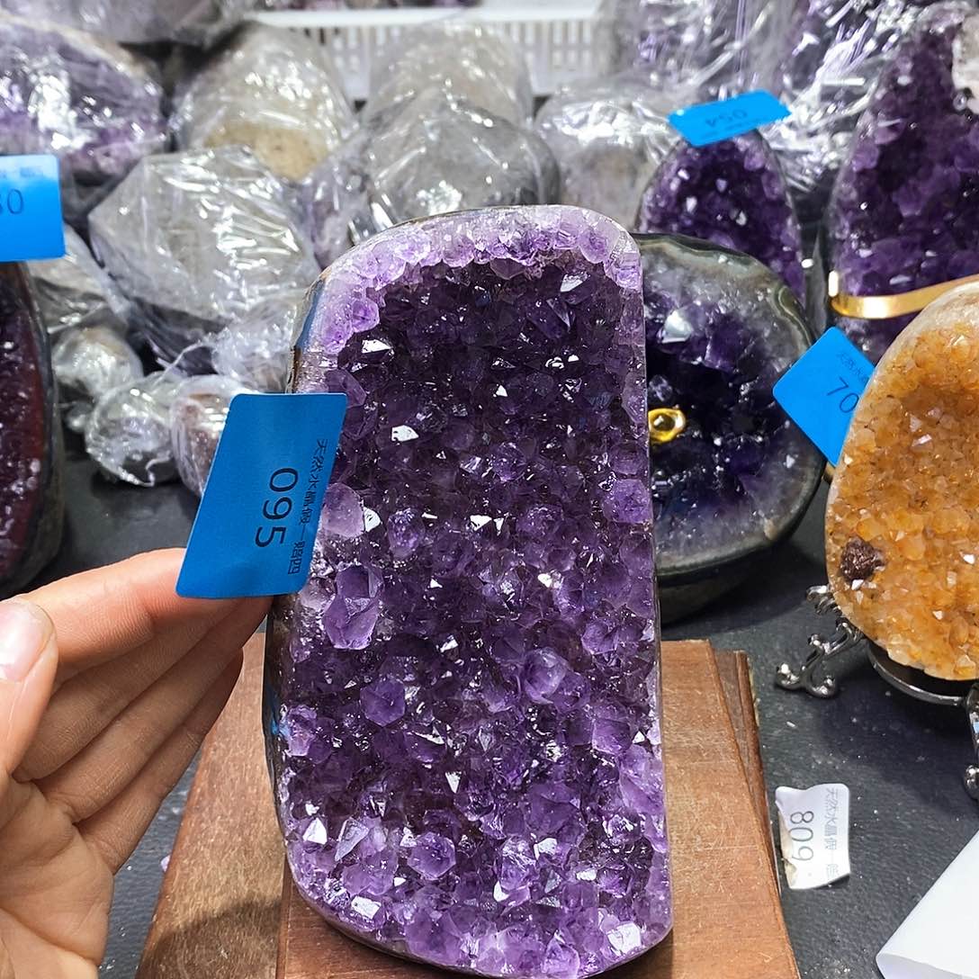 水晶大型摆件（非配饰）未镶嵌