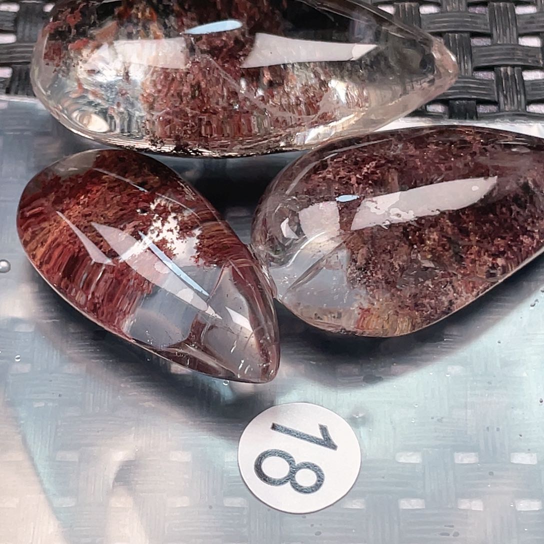 【闪购商品】颈饰未镶嵌水晶三**泰