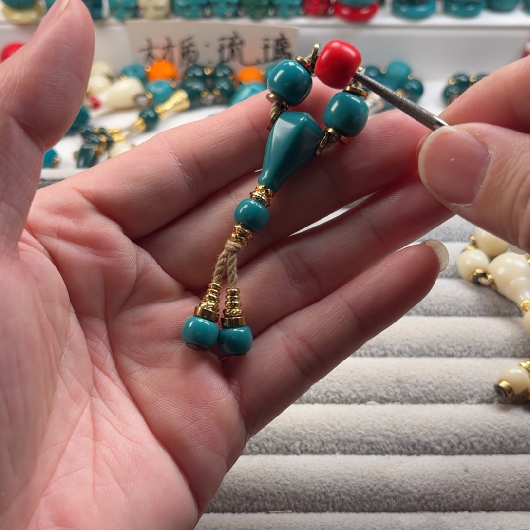 增***性颈饰琉璃琉璃配饰