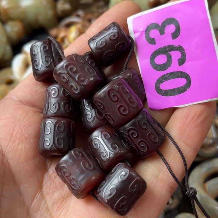 玛瑙/玉髓颈饰未镶嵌