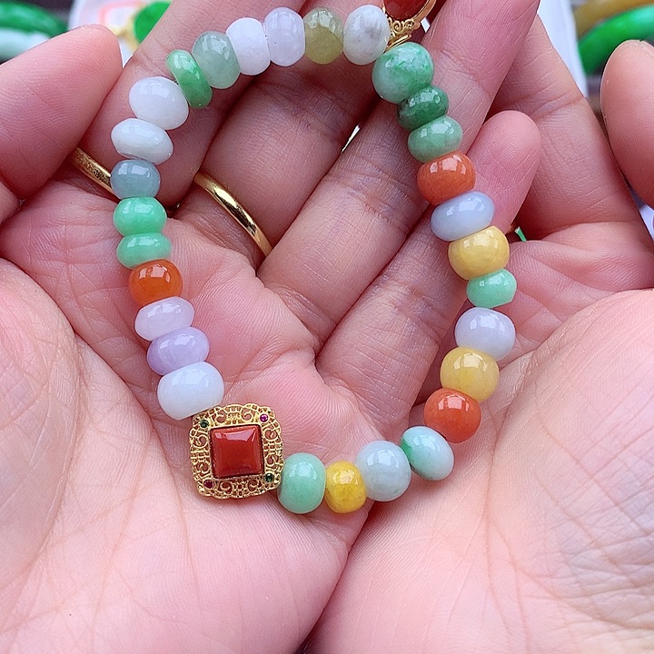 翡翠颈饰银S925镶嵌翡翠