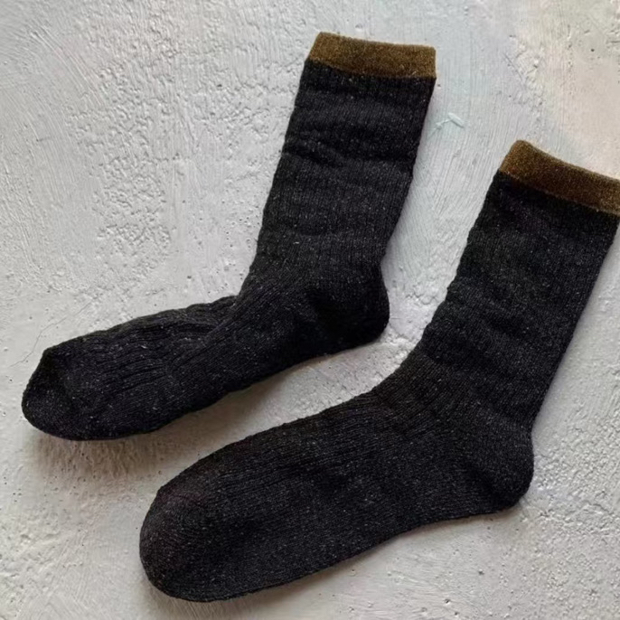 左岸迷香袜子黑色中筒7折秋冬羊毛