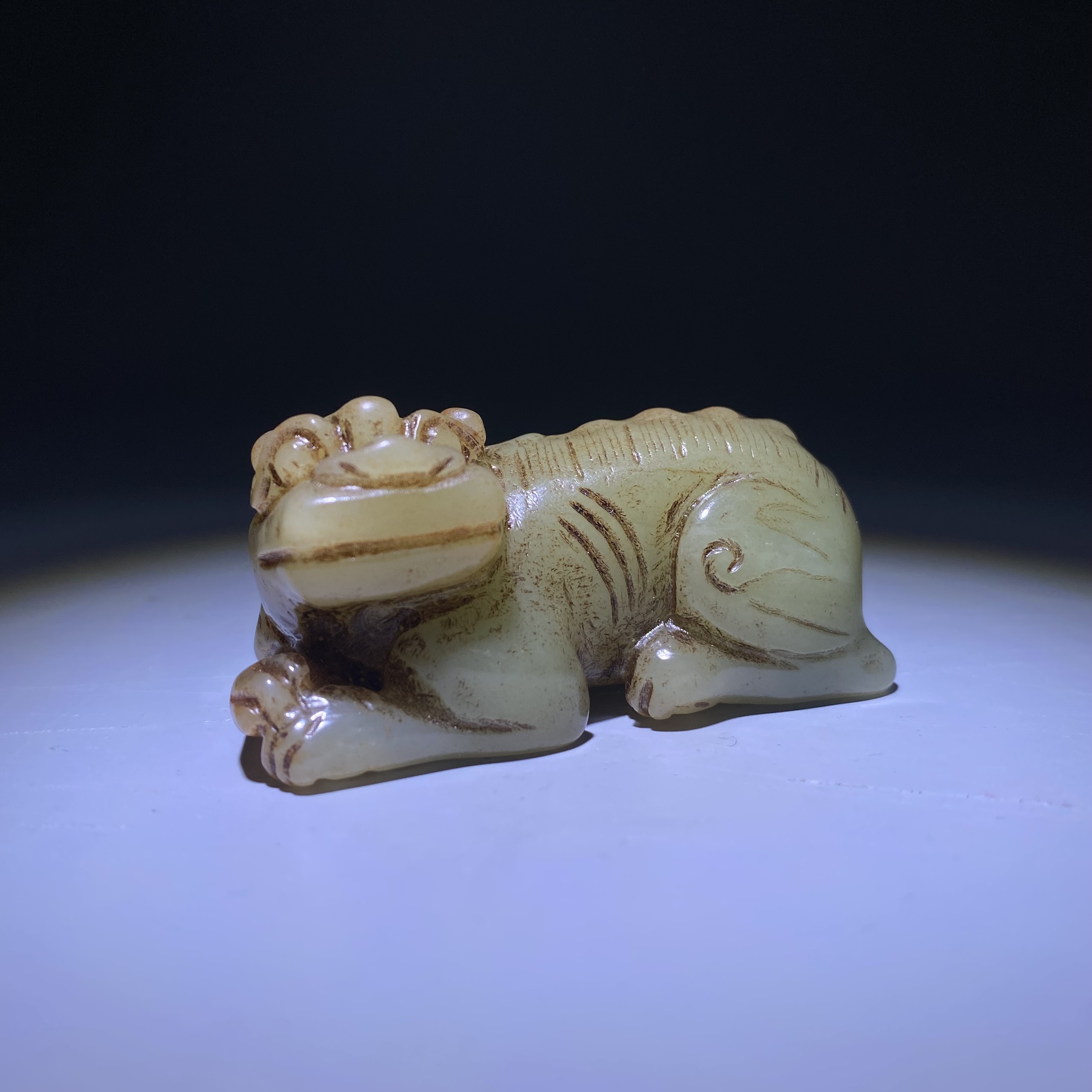 明-古玉回首貔貅把件2507010003