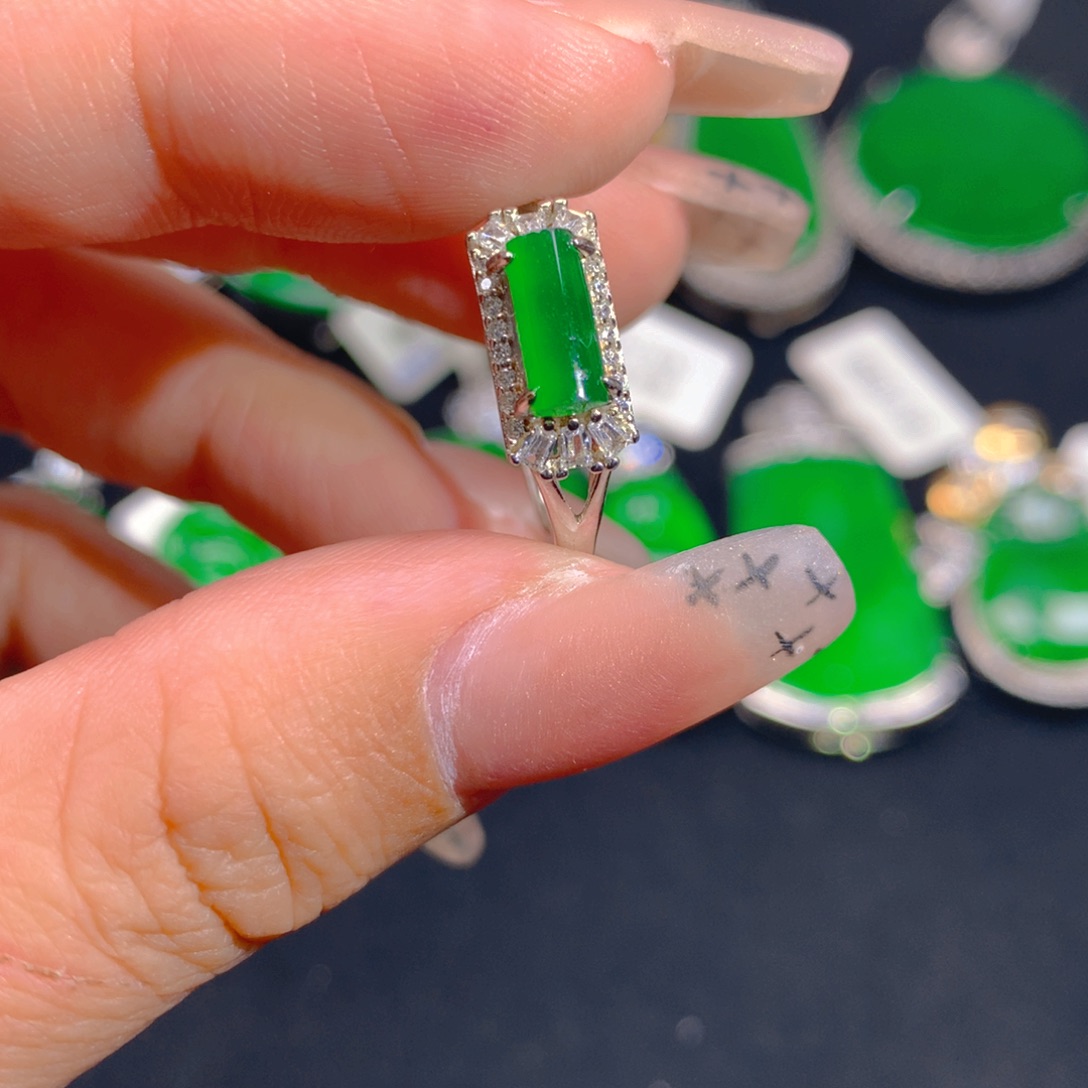 翡翠颈饰银S925镶嵌11111111111