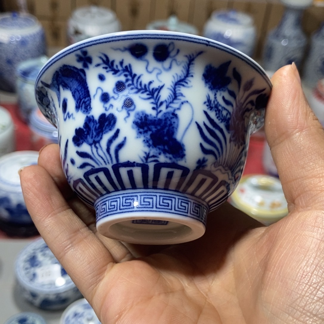 蒙***子瓷片景德镇陶瓷杯子一个