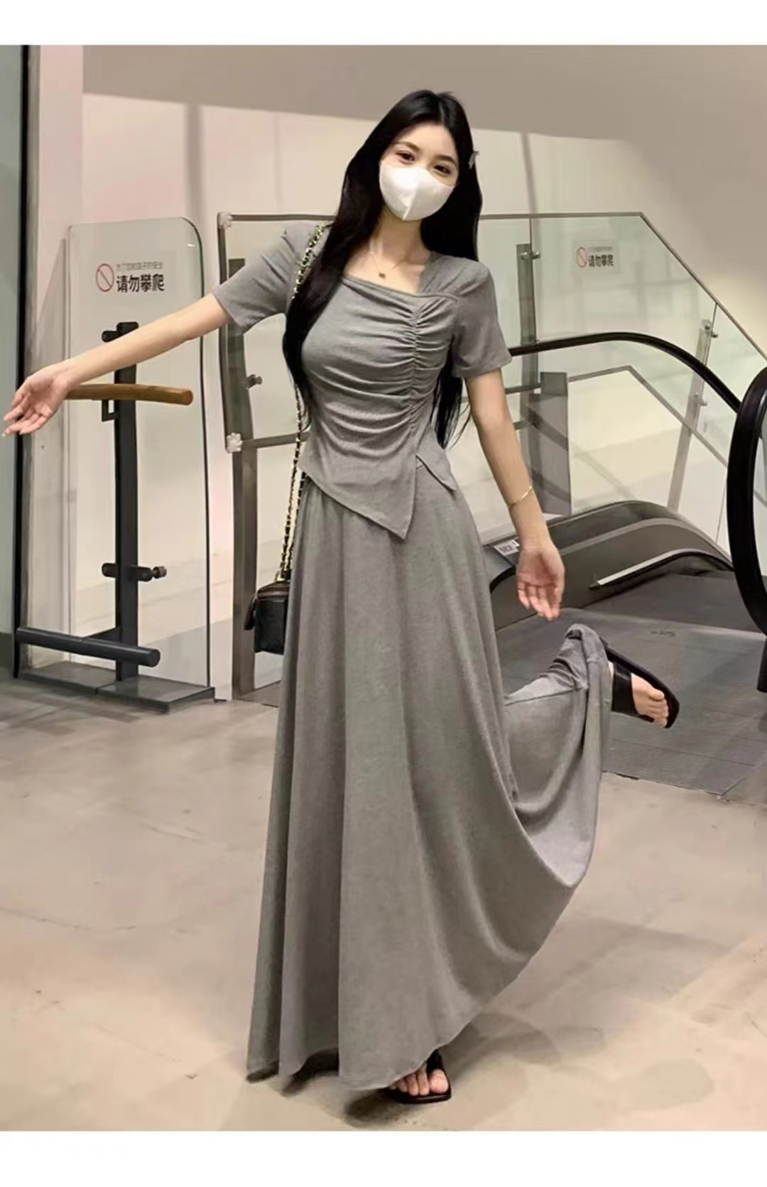 收腰学院风吊带时尚套装套装显瘦小众法式长裙方领