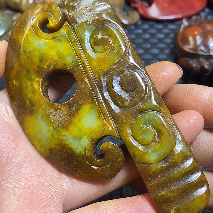 紫金钵盂菩提吊坠