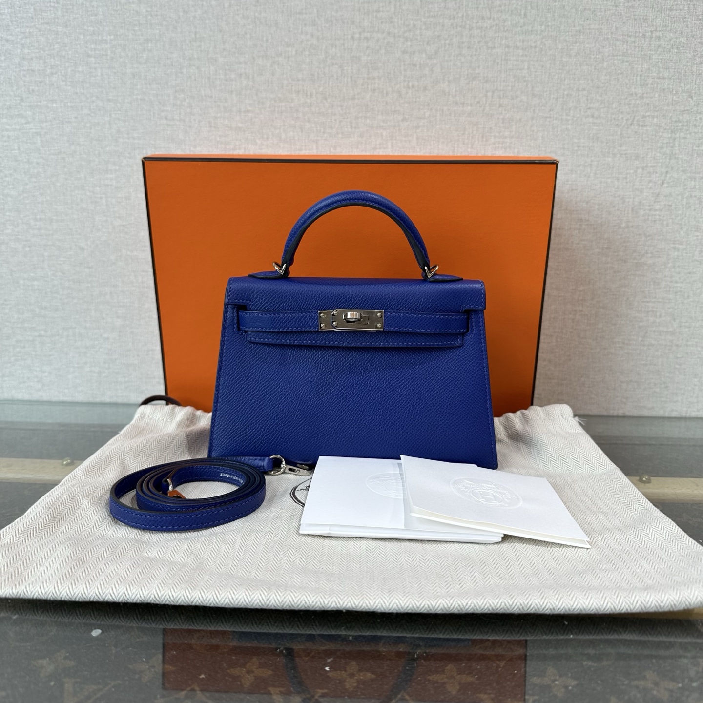 95新 Hermes/爱马仕 电光蓝银扣kelly二代手提斜挎包 11507