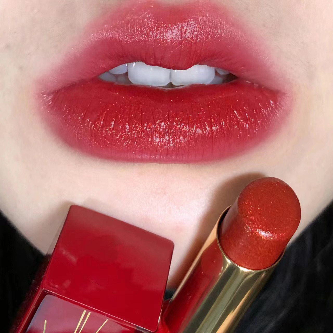 【限定来咯！】琉璃花火！金色锦鲤细闪！1➕5➕2口红