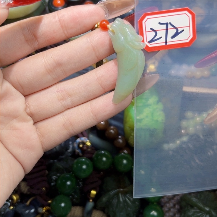 和田玉和田玉边角料随机发未镶嵌