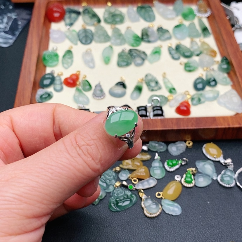 【闪购商品】翡翠戒指银S925镶嵌?****。戒指