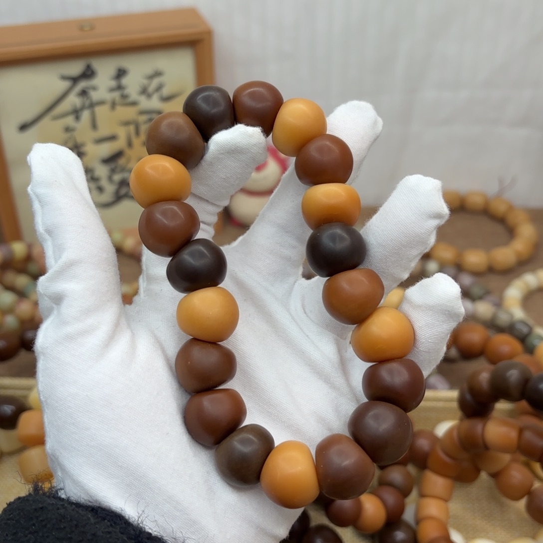 菩提根/象牙果吊坠18干磨瑕疵落地果肠677