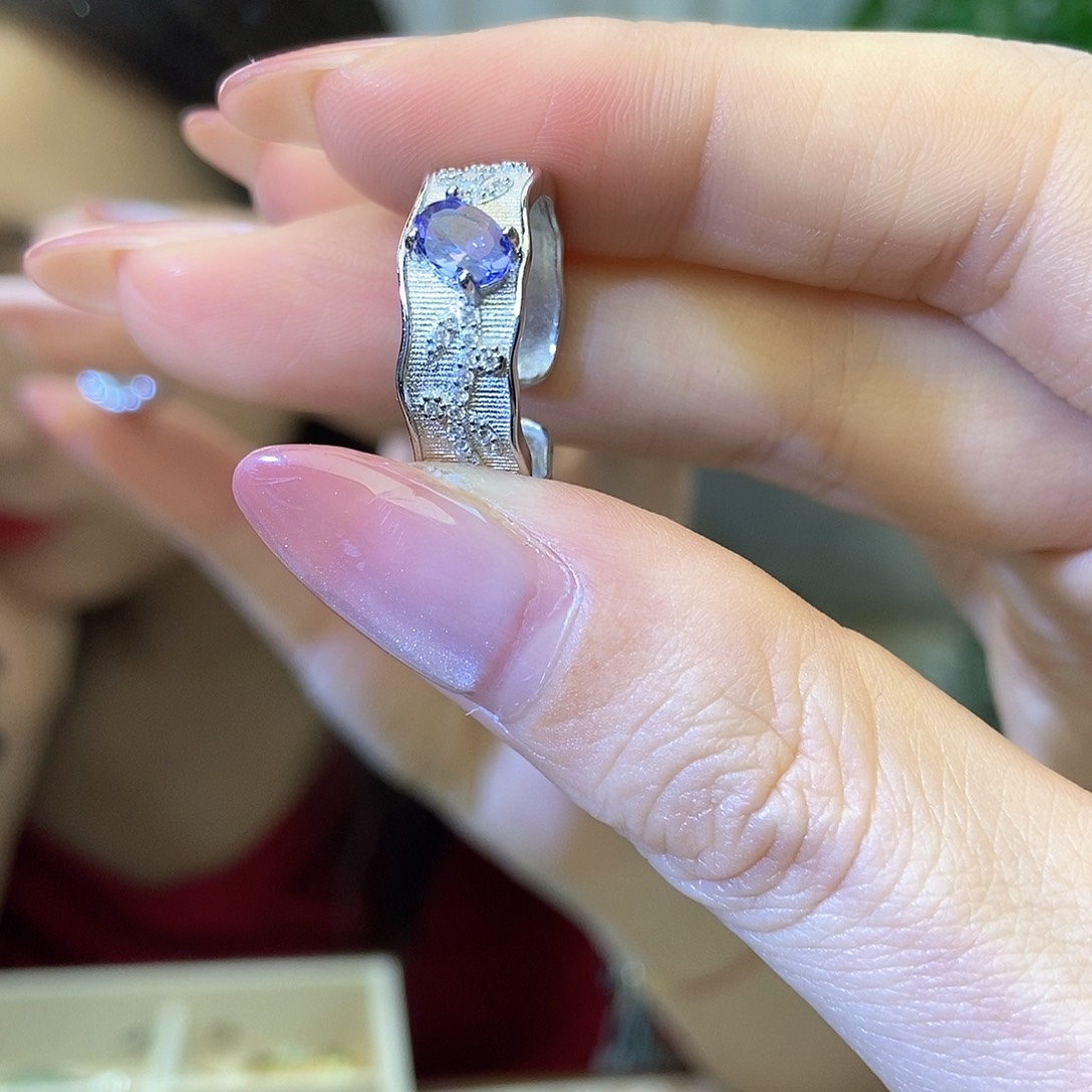 坦桑石戒指，银S925镶嵌