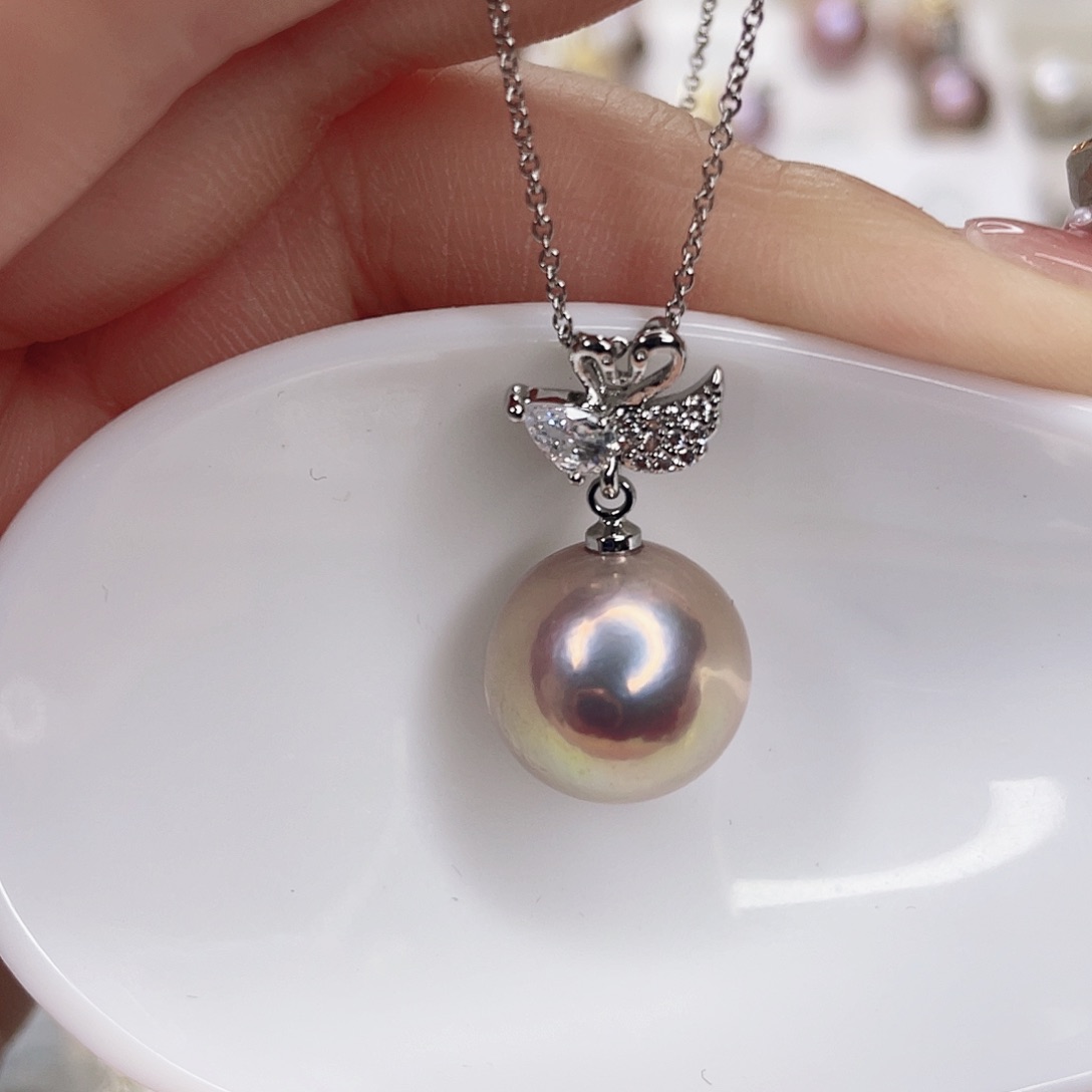 淡水珍珠吊坠(赠链)未镶嵌