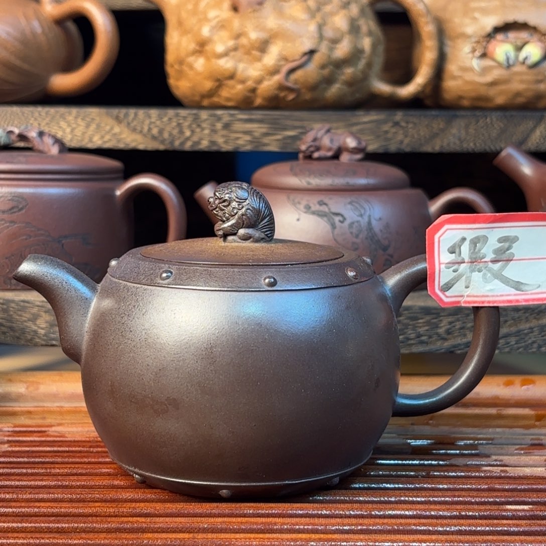 原矿天青泥醒狮紫砂壶