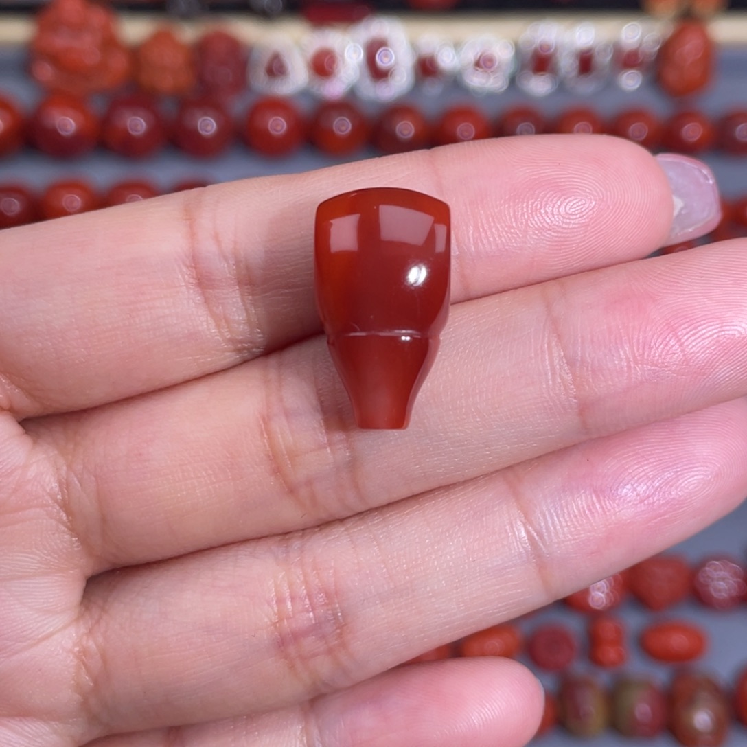 南红玛瑙未镶嵌瓦西三通j*