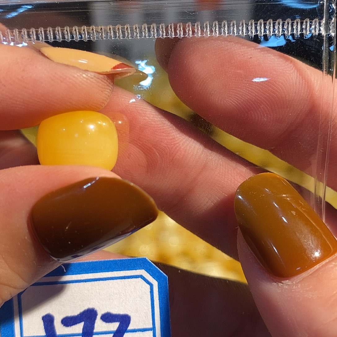 未镶嵌琥珀珠宝奇石173