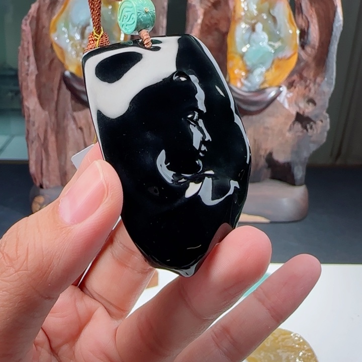 【闪购商品】翡翠颈饰未镶嵌堯