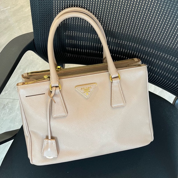 95新 Prada/普拉达 Prada藕粉色手提斜挎杀手