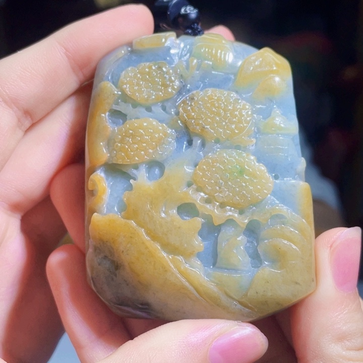 翡翠挂件未镶嵌A175