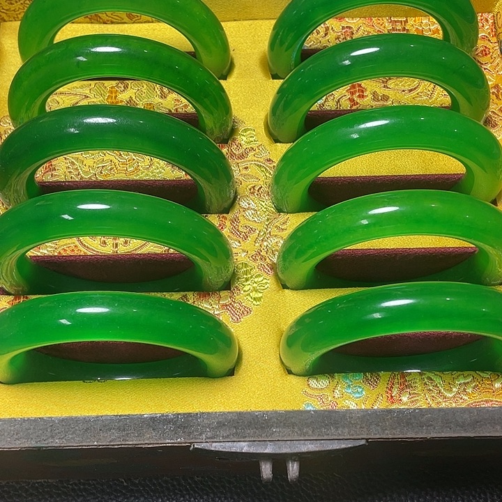 蔡***沅其他瓷器链接大哥专拍