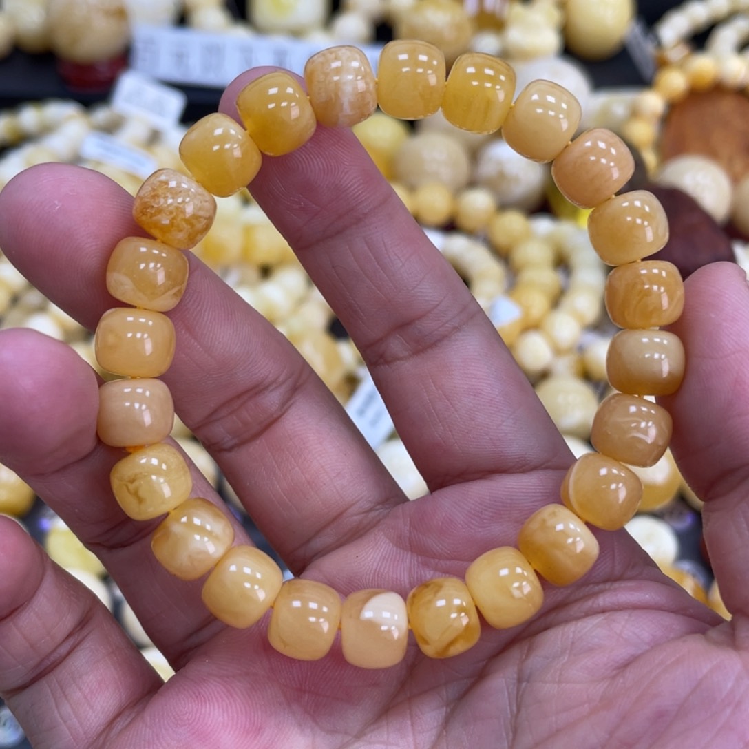 琥珀珠宝奇石未镶嵌阿*吧9.mm