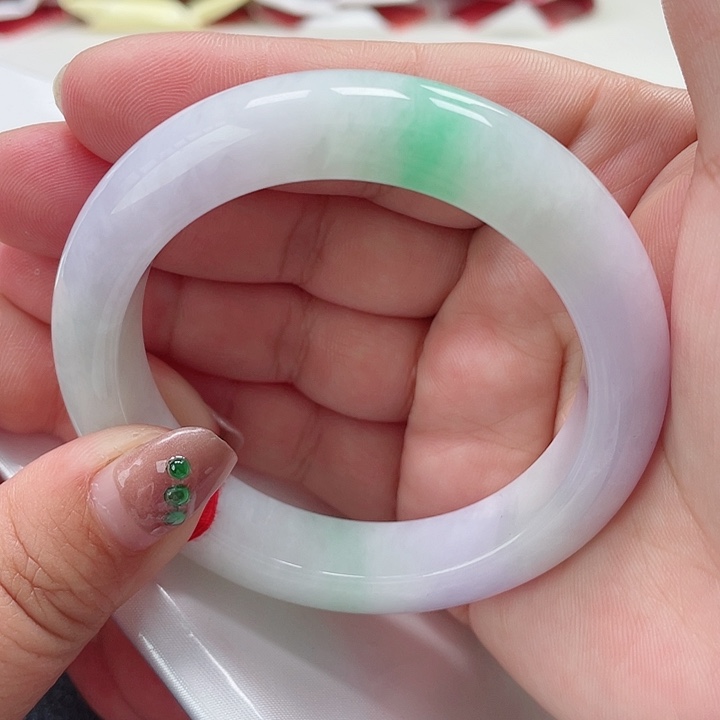 翡翠手镯未镶嵌缅甸翡翠手镯56圈