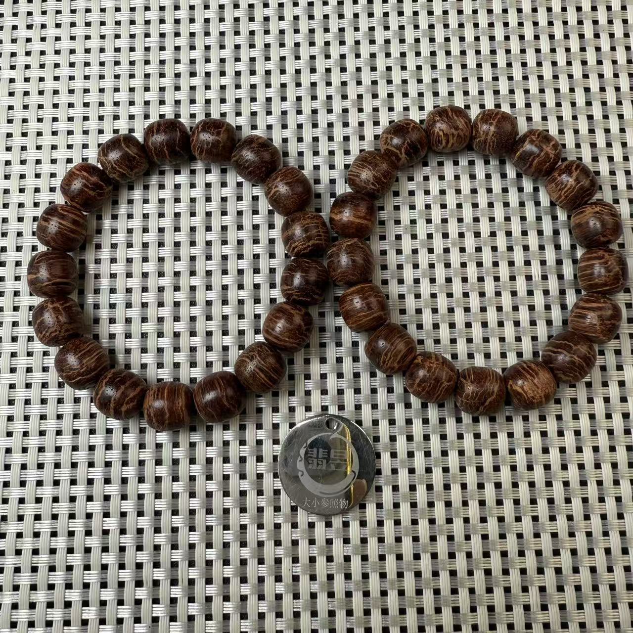 38332T29-3B22-降真香老型珠手串-卡12+/约17颗 -多样性/发一件