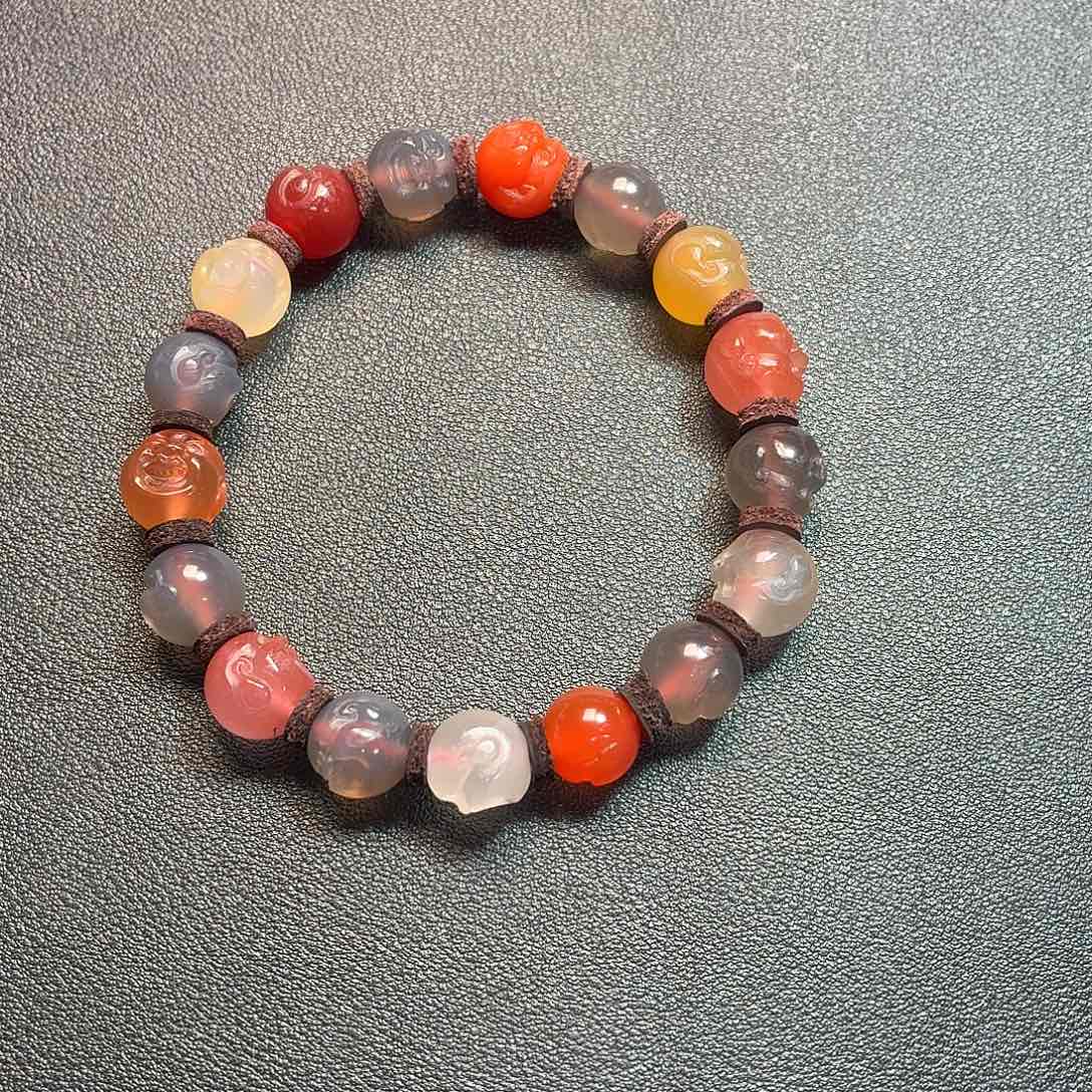 子***弦南红玛瑙未镶嵌手串