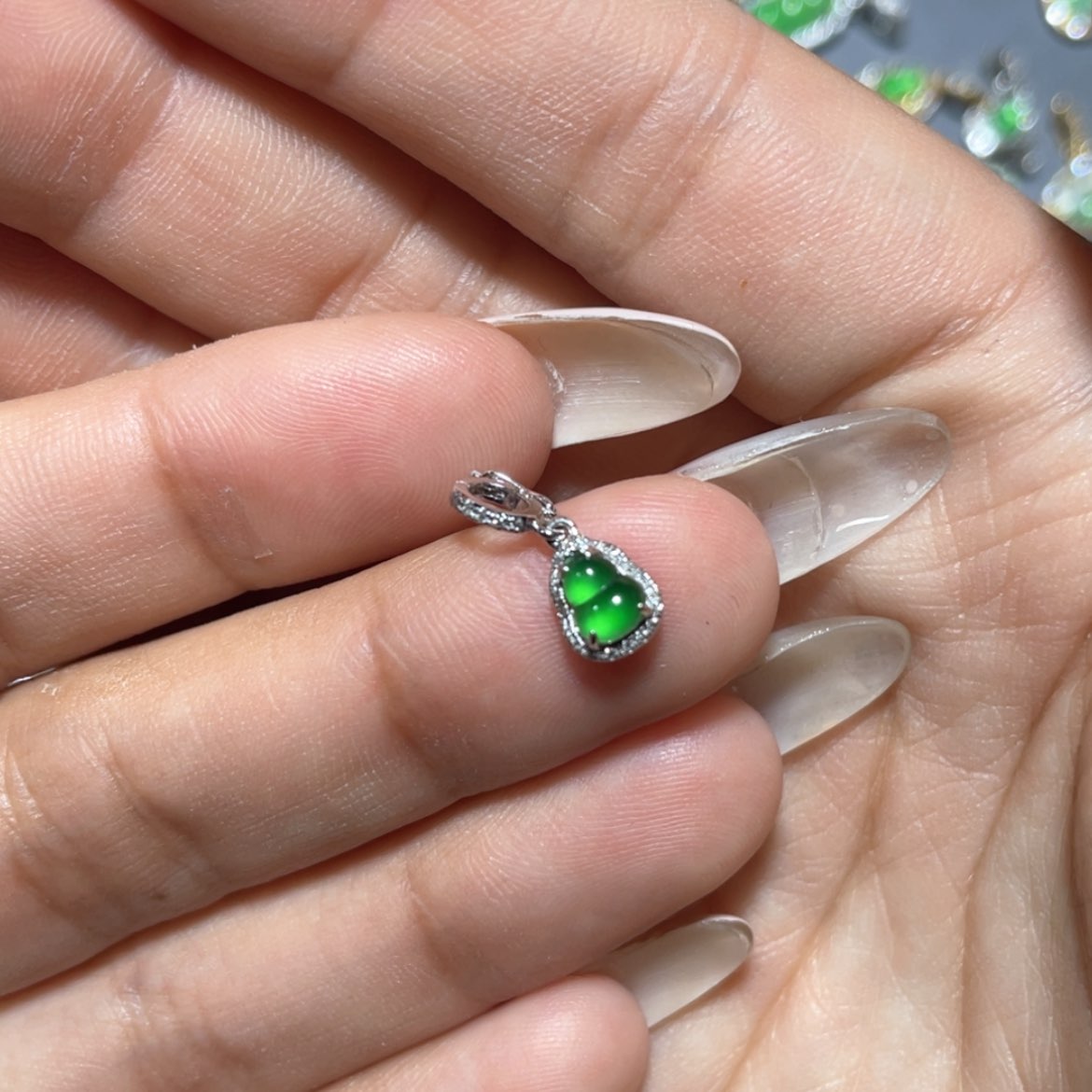 【闪购商品】翡翠18K金镶嵌吊坠(不含链)