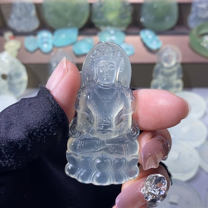 岫玉未镶嵌吊坠吊坠