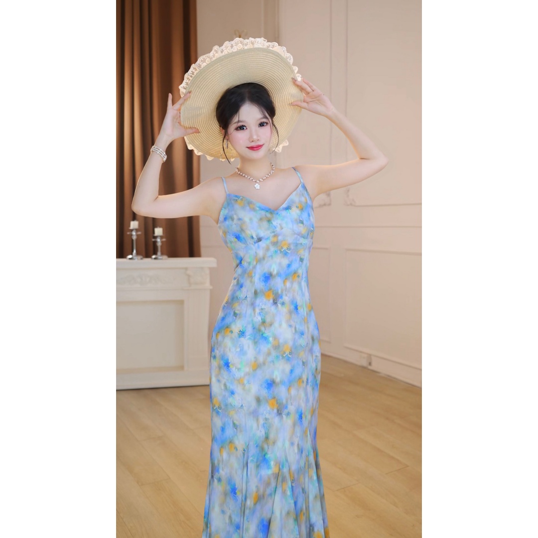 【芊芊】蔚蓝微风春季新款法式气质高级显瘦鱼尾连衣裙-YL50027