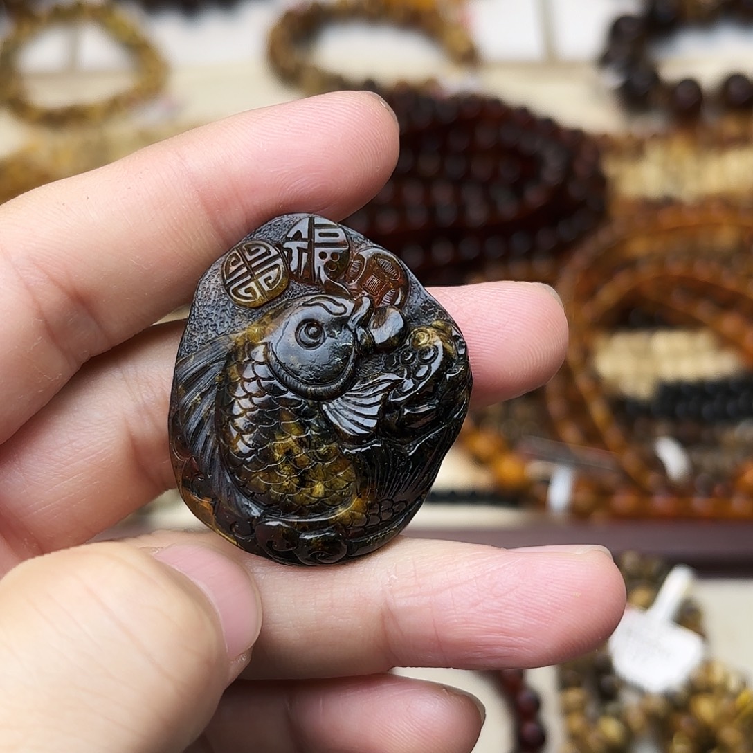 心***美琥珀未镶嵌裸石大