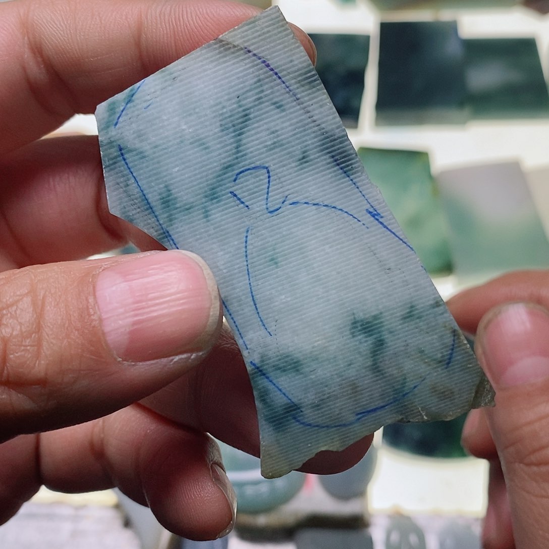 定制翡翠未镶嵌翡翠