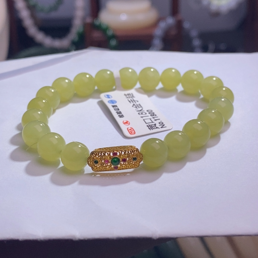 和田玉若羌金镶黄口鸡油黄手串8MM未镶嵌