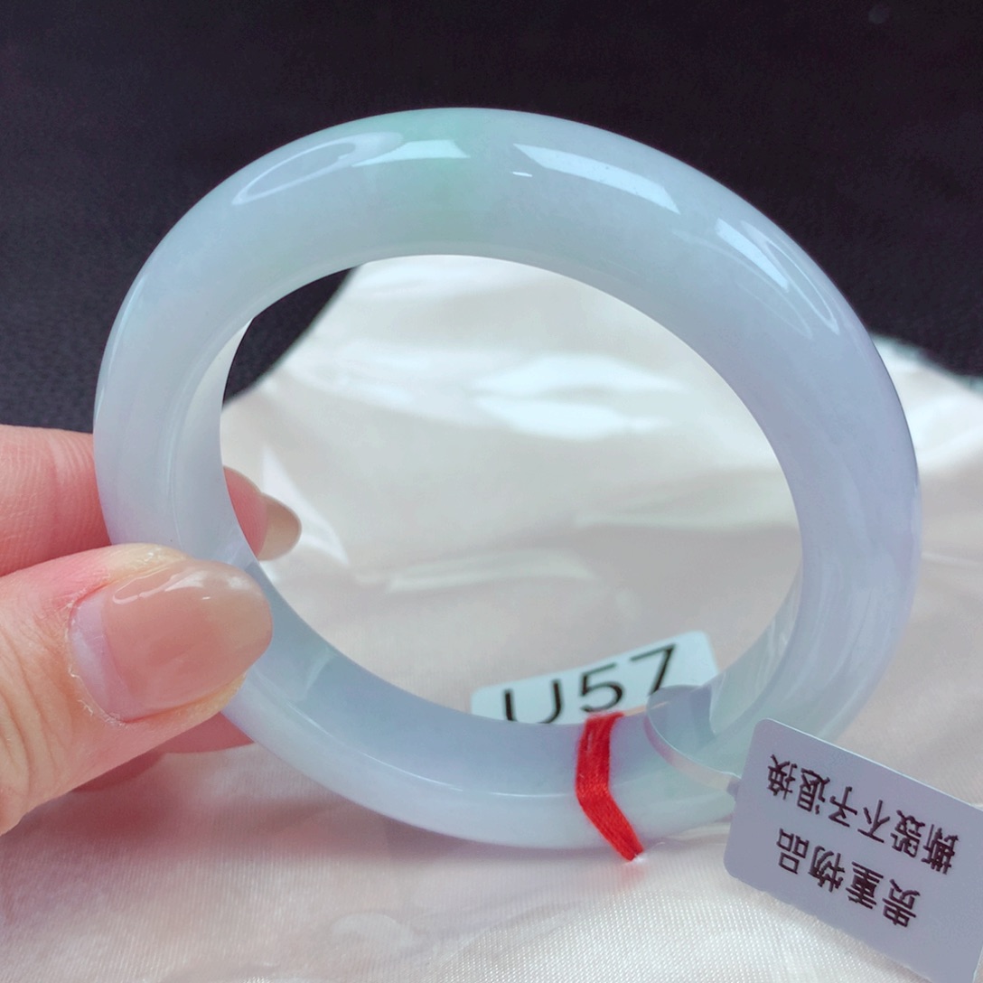 翡翠手镯未镶嵌手镯88