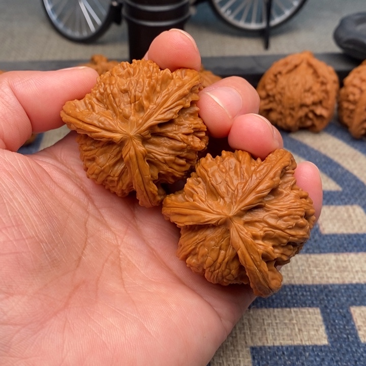 吊坠文玩核桃?*夸三棱