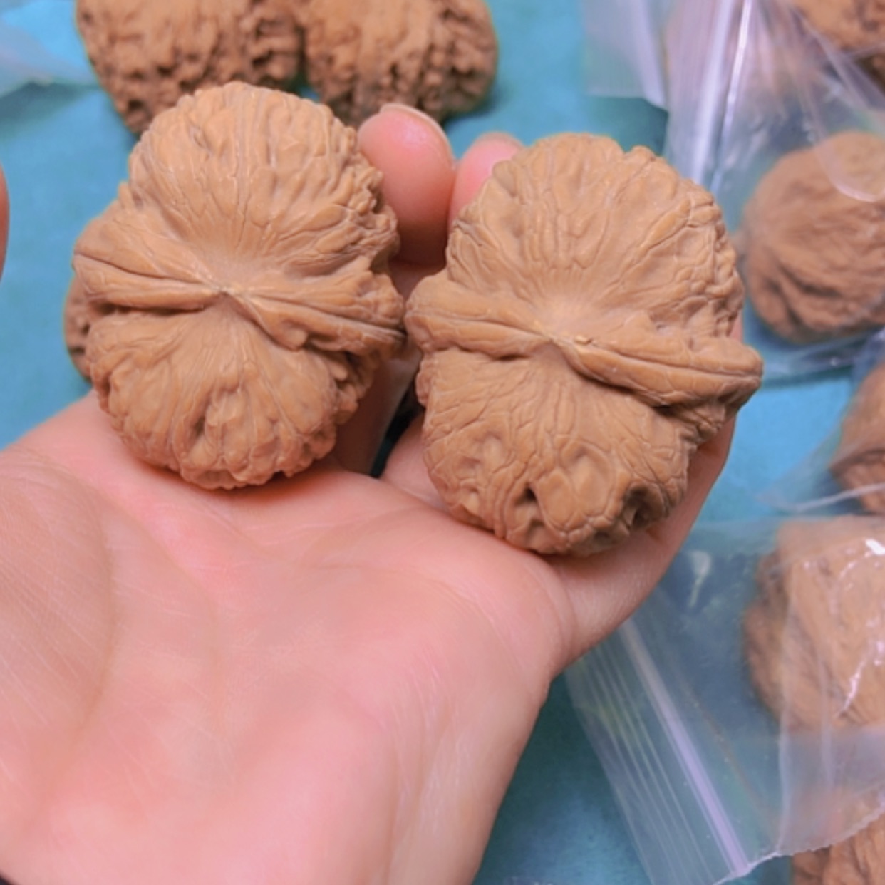【闪购商品】摆件核桃45黄元宝出油