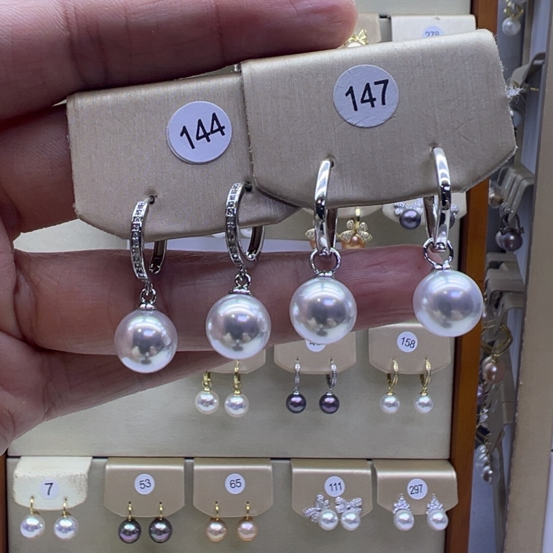 淡水珍珠耳饰未镶嵌