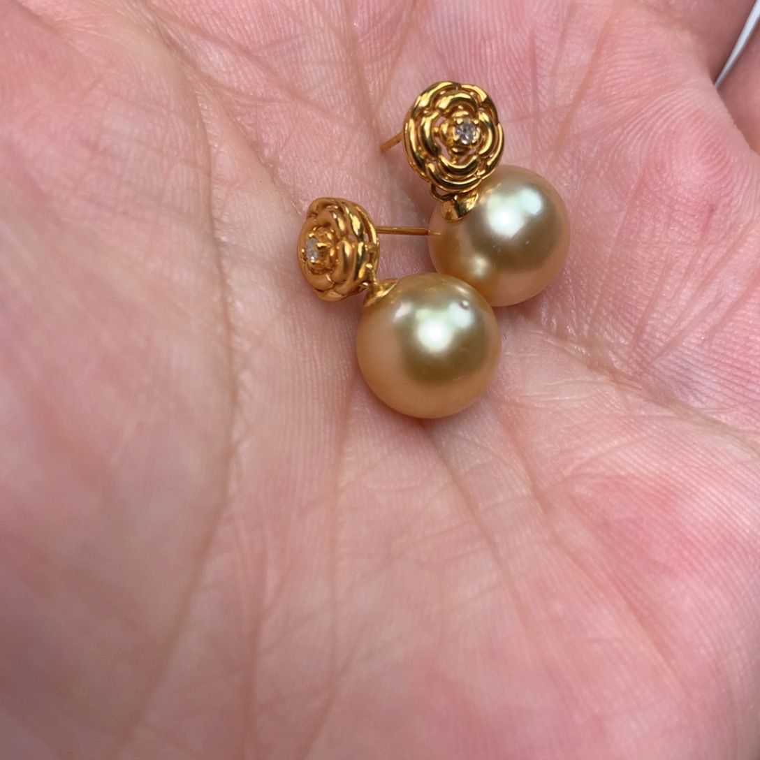 海水珍珠耳饰18K金镶嵌