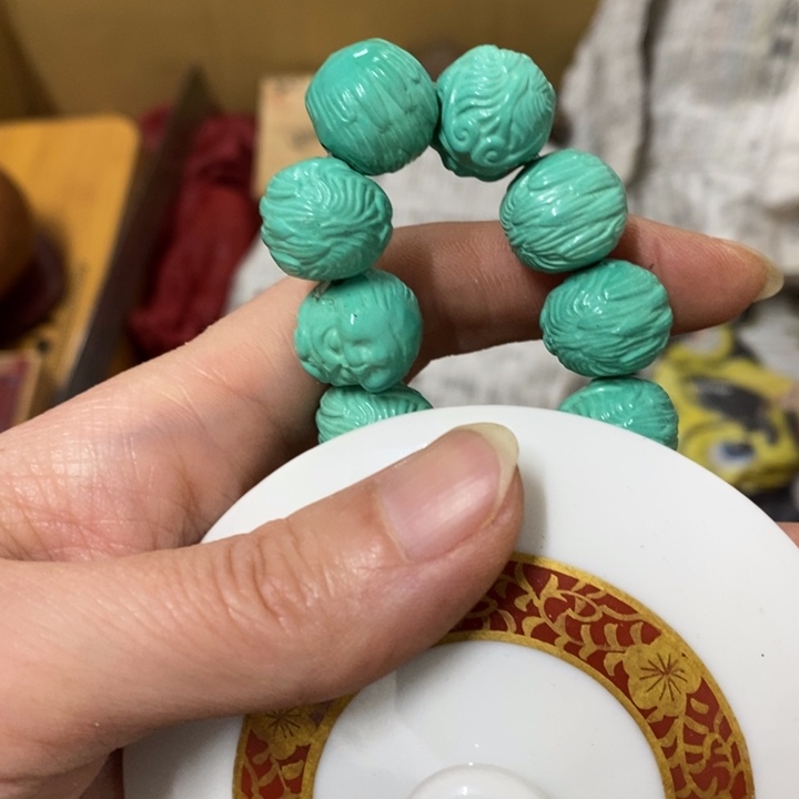 瓷片哈中古工艺品一件