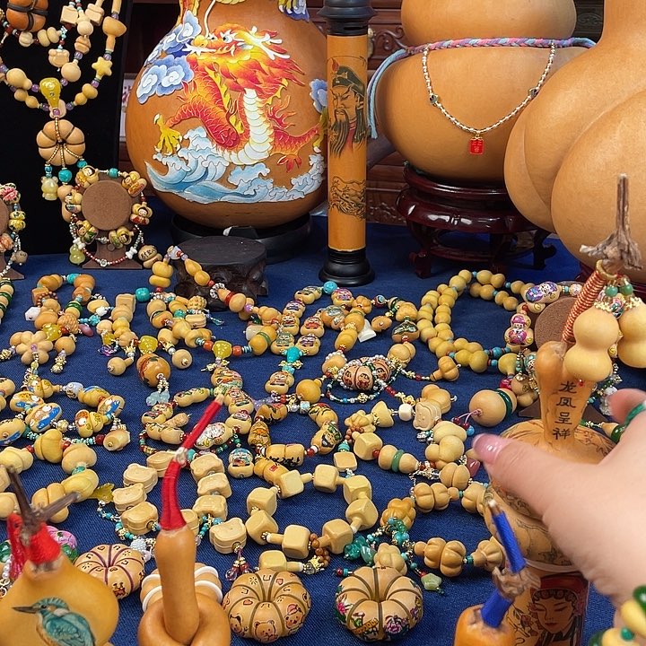 ？***？大叶紫檀（黑酸枝木类）