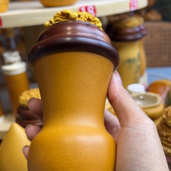 您好你是谁我在等车我是